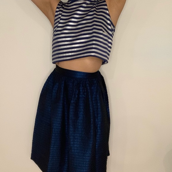 Royal blue satin skirt - Picture 1 of 4